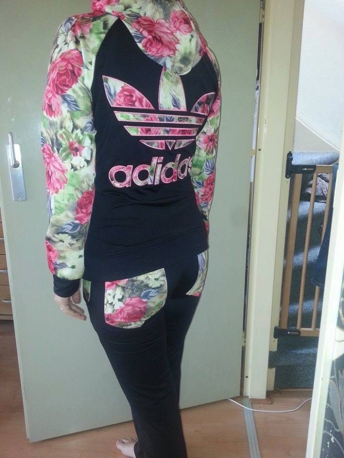 drijvend Honderd jaar hulp Adidas Flower, Philipp Plein en Disney. - PartijHandelaren.nl